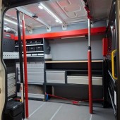 VW Sprinter innen 4